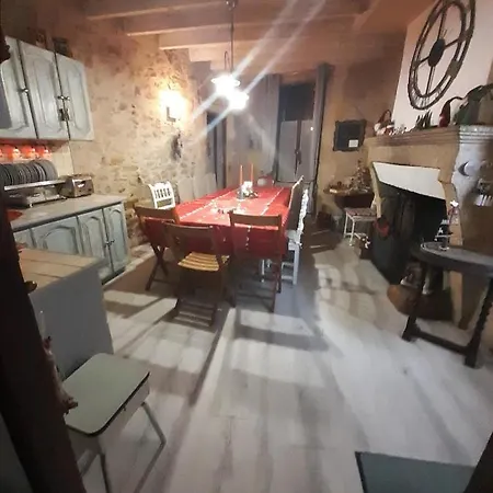 Maison Atypique Dans Cite Medievale * Saint-Macaire