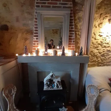 Maison Atypique Dans Cite Medievale *