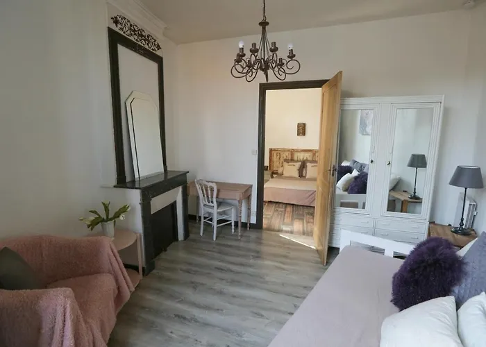 Maison Atypique Dans Cite Medievale * Saint-Macaire