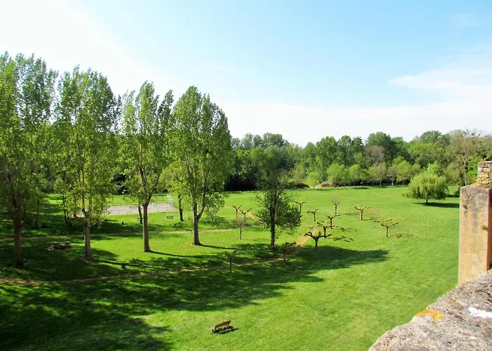 Maison Atypique Dans Cite Medievale بيت للعطل Saint-Macaire