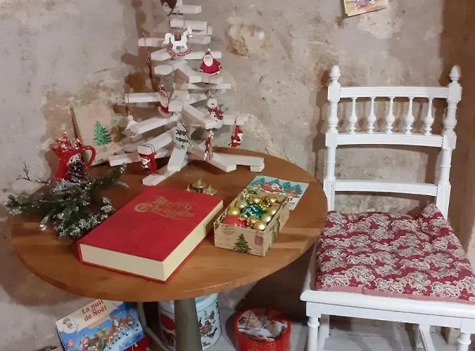 Maison Atypique Dans Cite Medievale Saint-Macaire