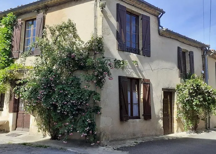 Maison Atypique Dans Cite Medievale بيت للعطل Saint-Macaire